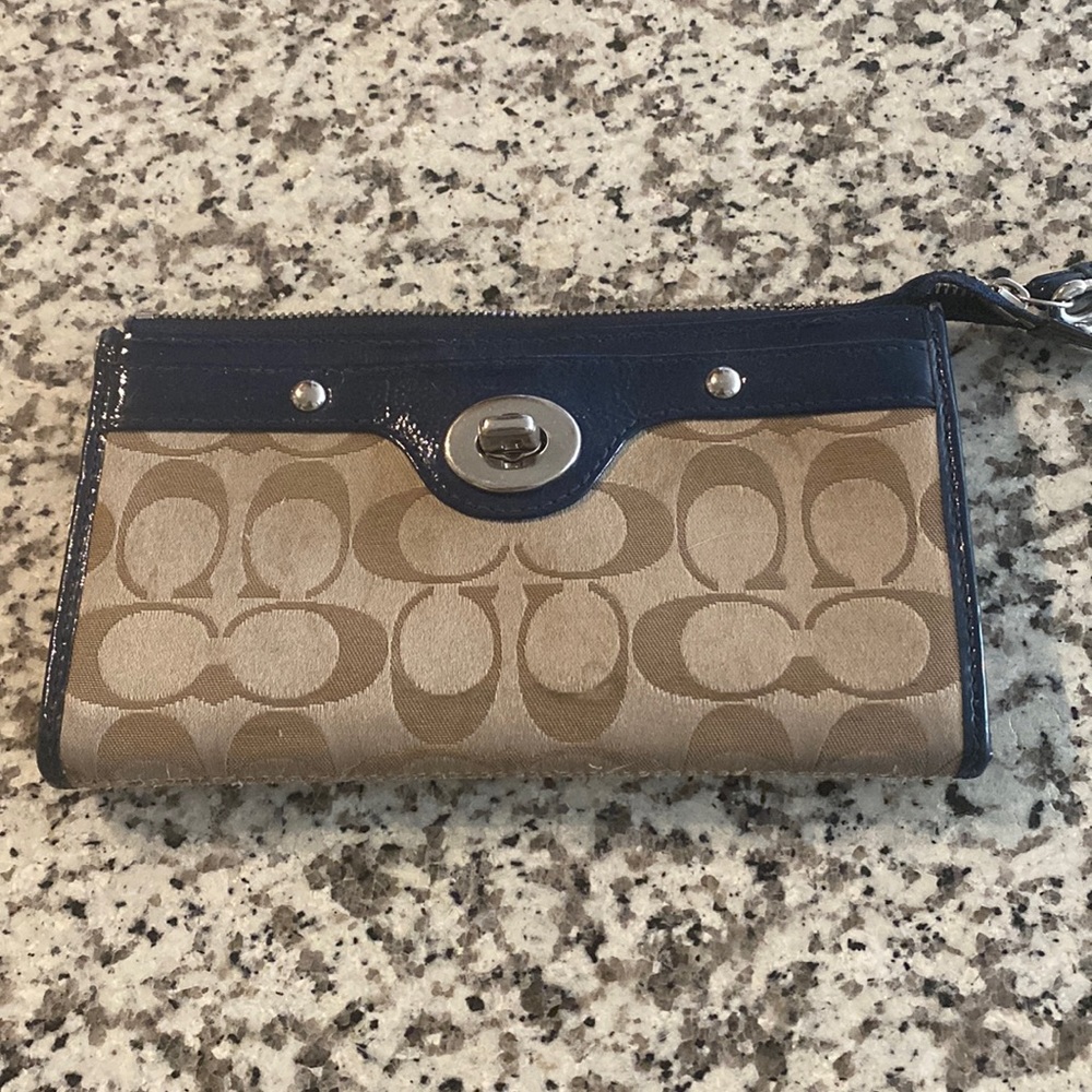 Coach wallet